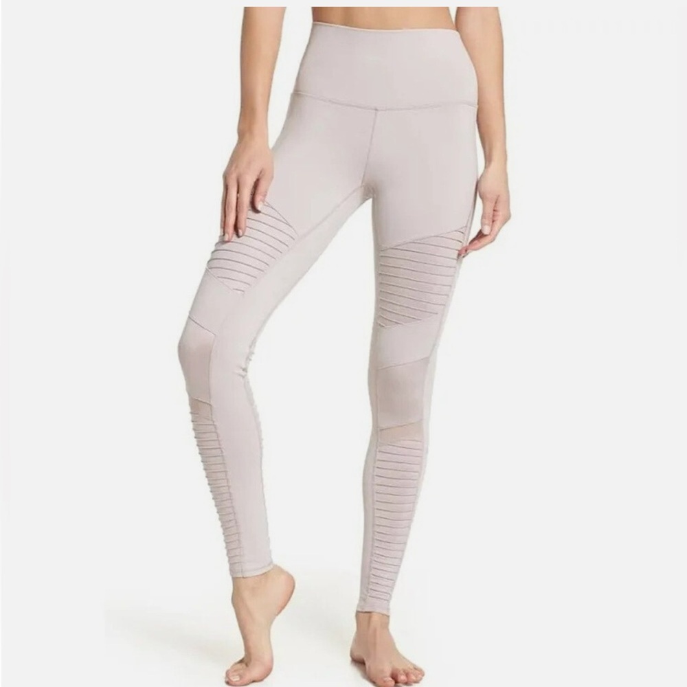 Alo Yoga High Waist Moto Leggings in Muted Purple Dusk size M